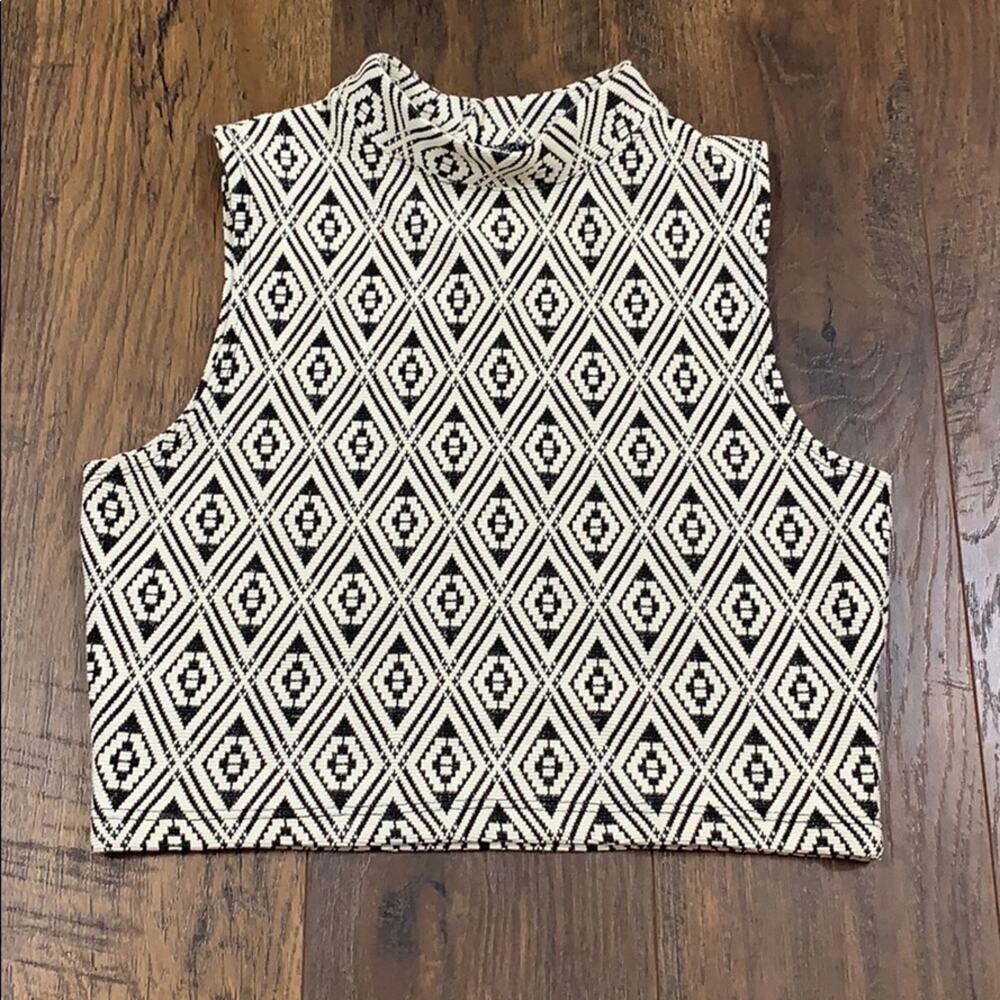ASOS Pimkie Aztec Cream/Black Pattern Crop Top